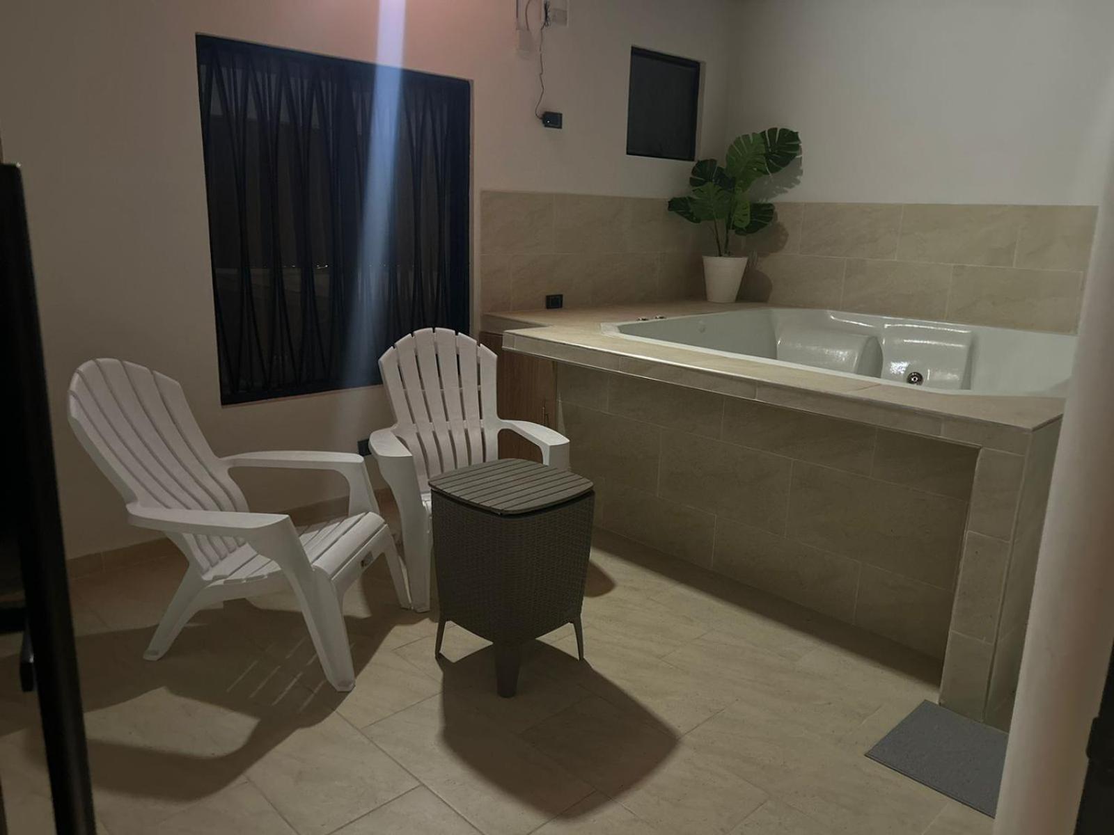 Clandestino - Hotel Boutique La Dorada Kültér fotó