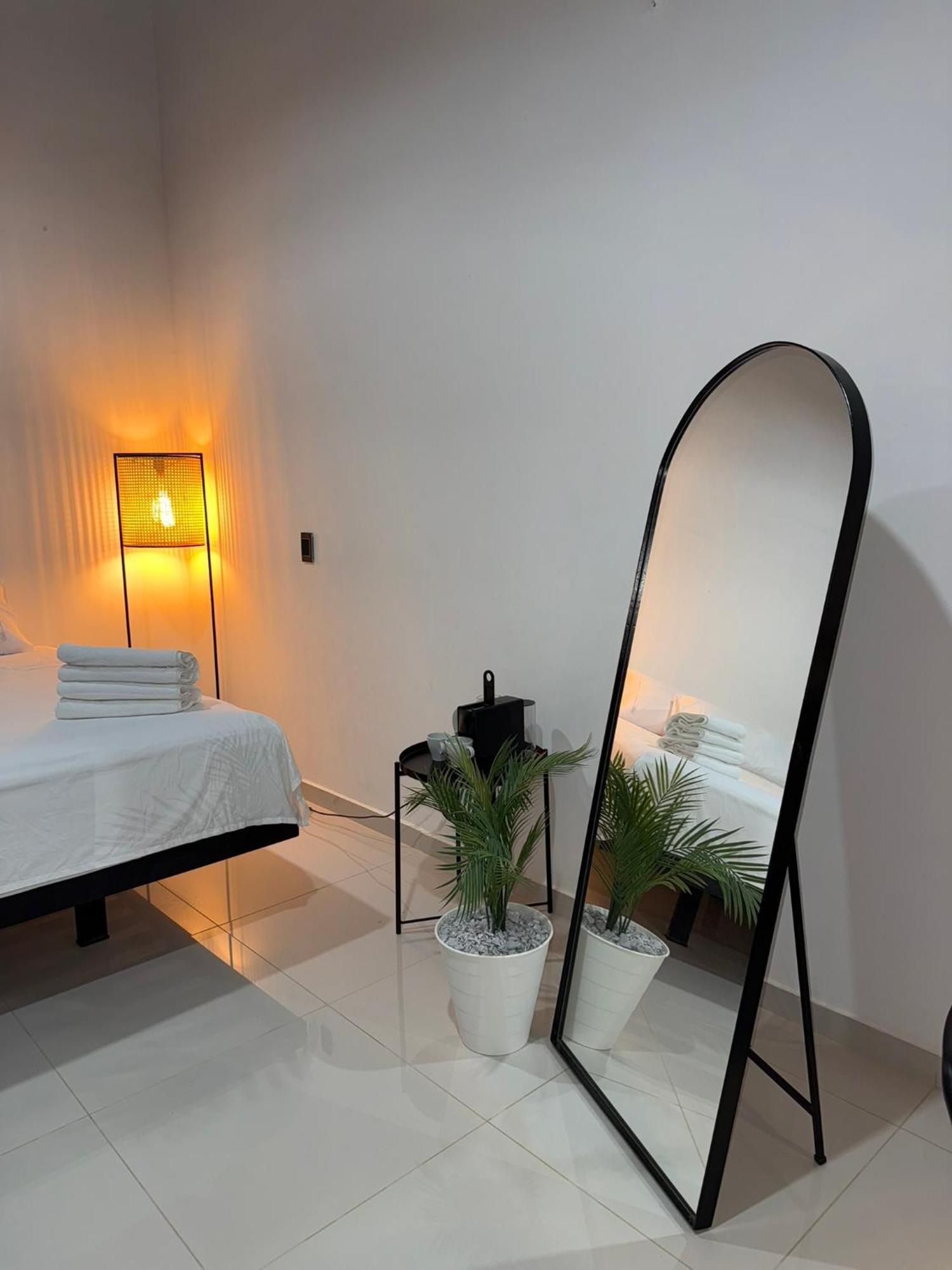 Clandestino - Hotel Boutique La Dorada Kültér fotó